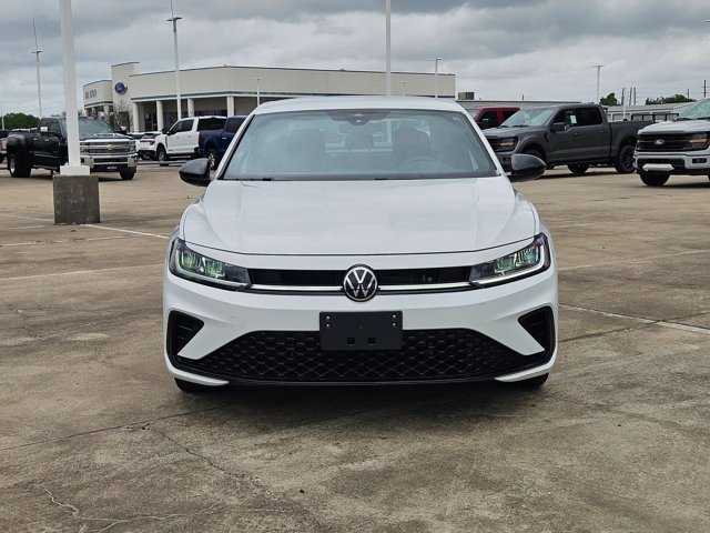 Used 2025 Volkswagen Jetta Sport FWD image 8