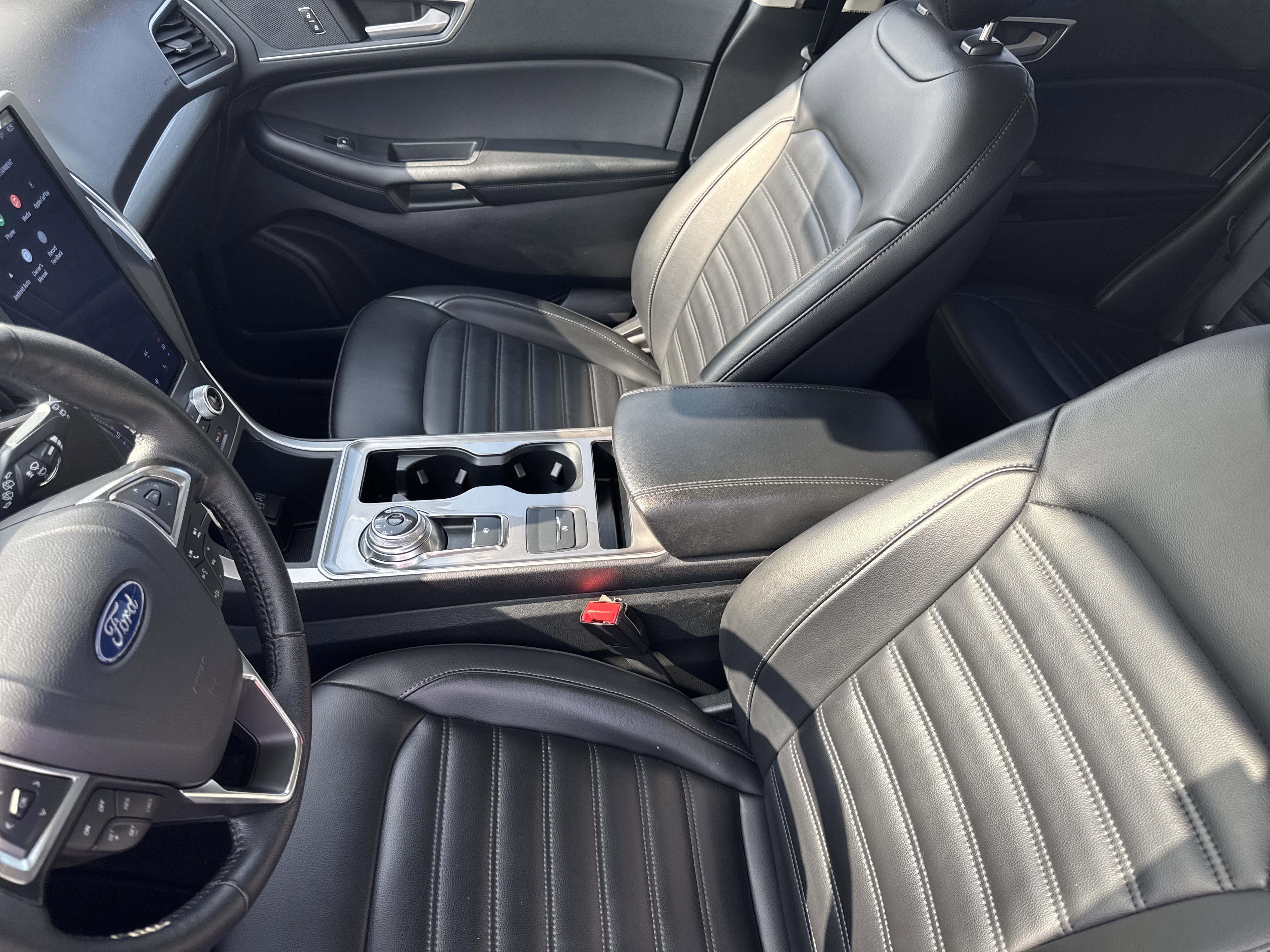 Certified 2024 Ford Edge SEL image 9