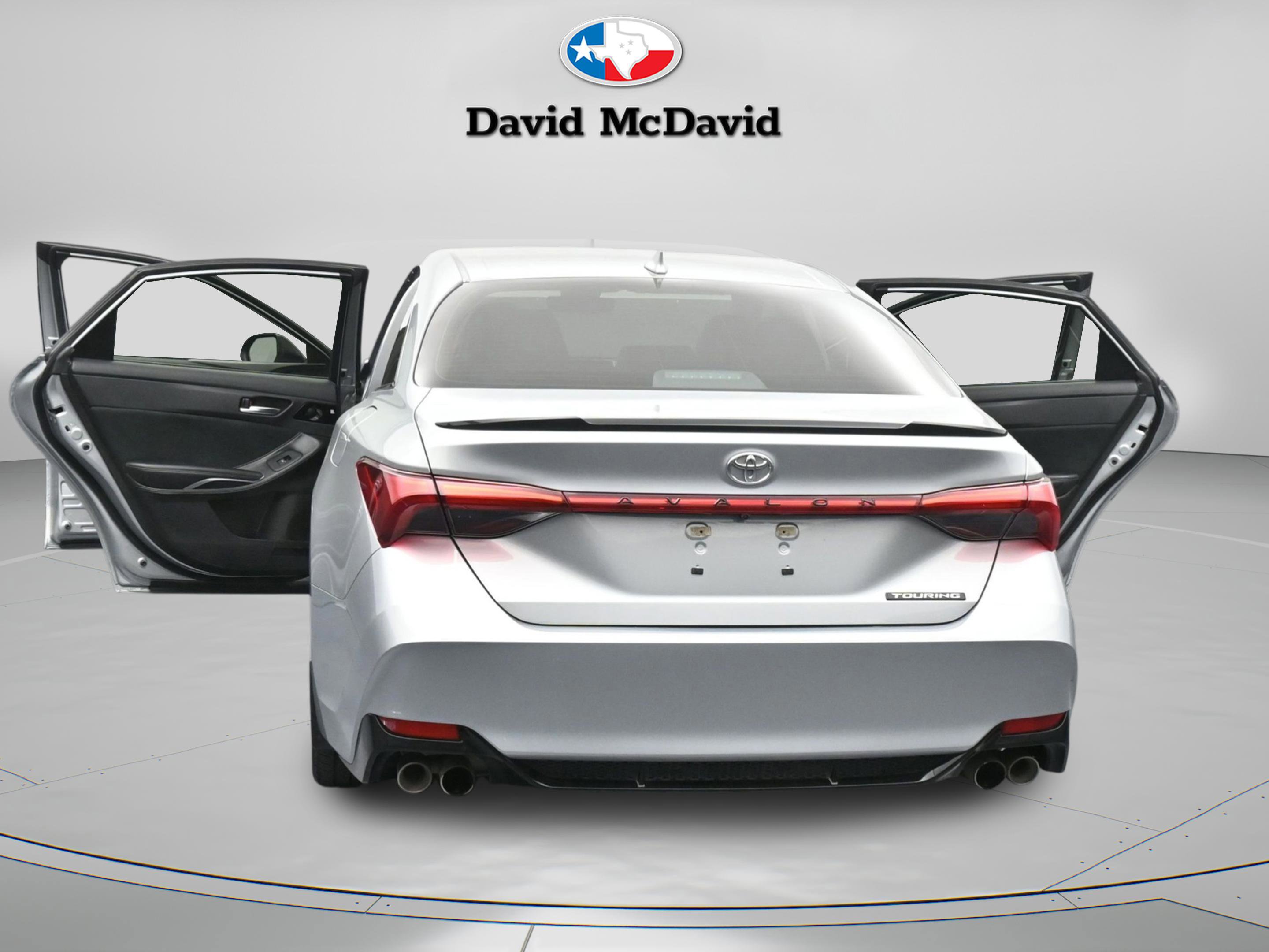 Used 2022 Toyota Avalon Touring image 28