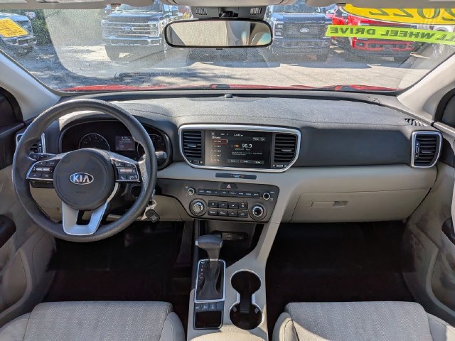 Used 2022 Kia Sportage LX AWD/4WD image 15