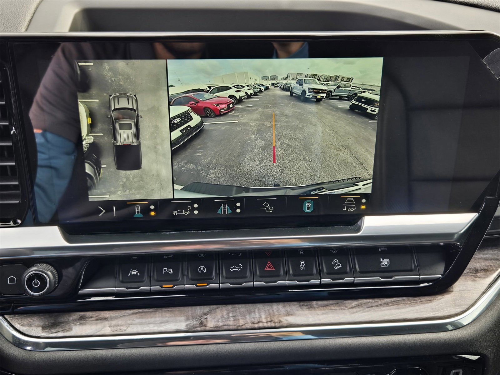 Used 2023 Chevrolet Silverado 1500 LTZ image 16