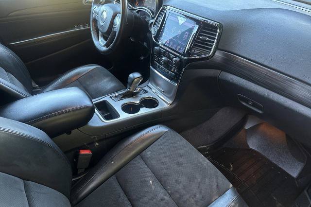 Used 2019 Jeep Grand Cherokee Altitude AWD/4WD image 11