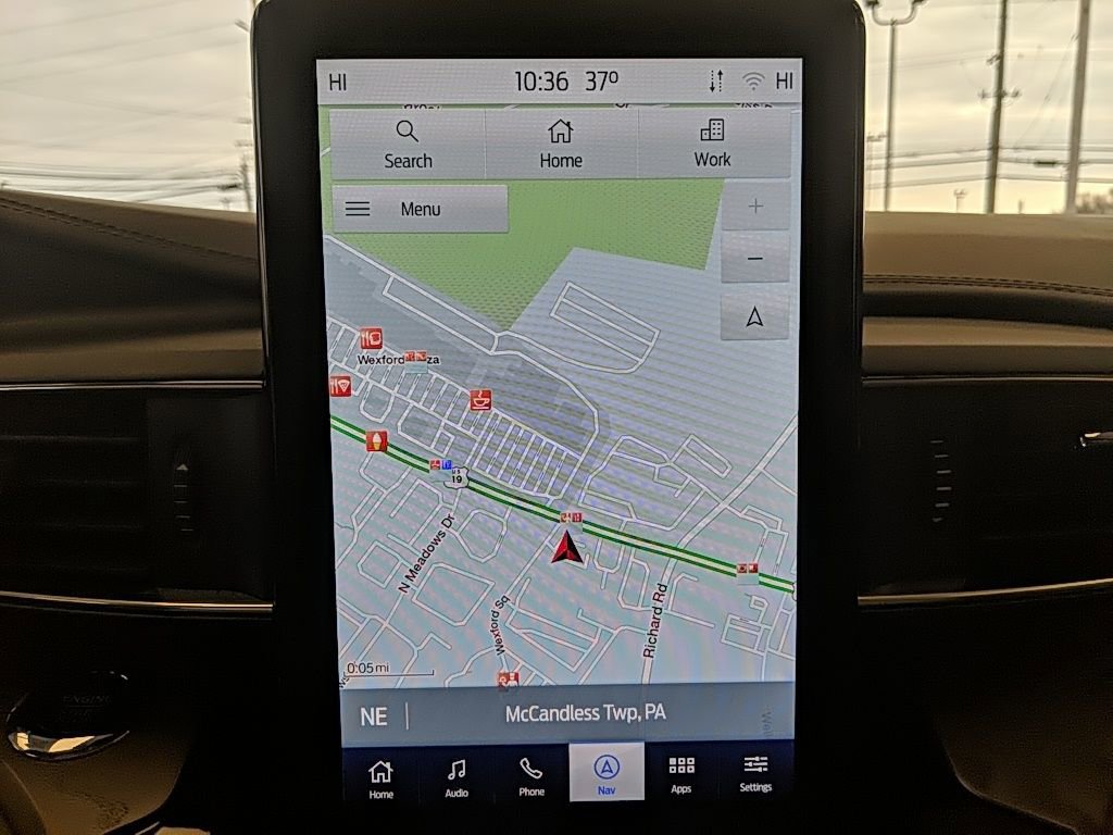 Certified 2022 Ford Explorer Platinum w/ Equipment Group 601A image 18