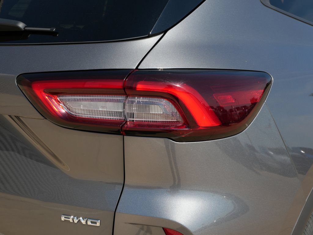Certified 2025 Ford Escape Active AWD/4WD image 8
