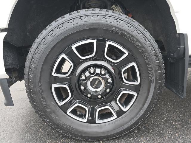 Certified 2025 Ford F250 Platinum AWD/4WD image 11
