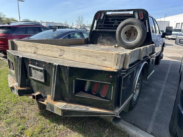 Used 2024 Chevrolet Silverado 3500 LT w/ Convenience Package image 4