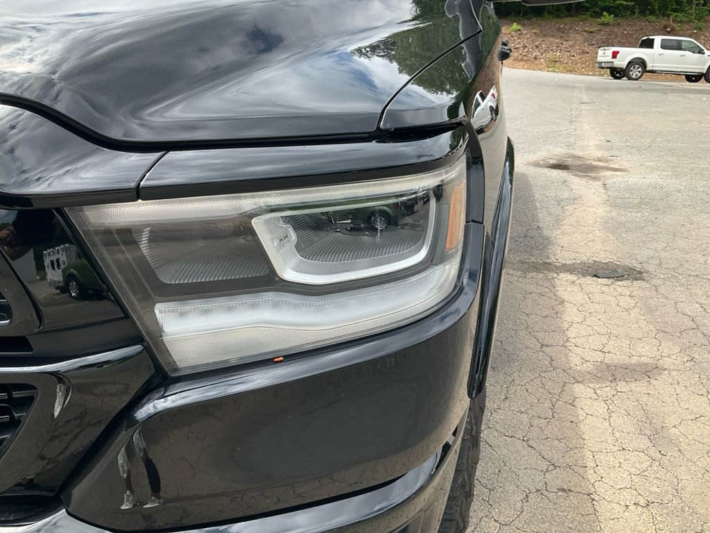 Used 2022 RAM 1500 Laramie w/ Sport Appearance Package AWD/4WD image 9