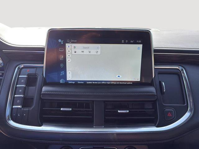 Used 2023 Chevrolet Suburban Z71 w/ Luxury Package image 17