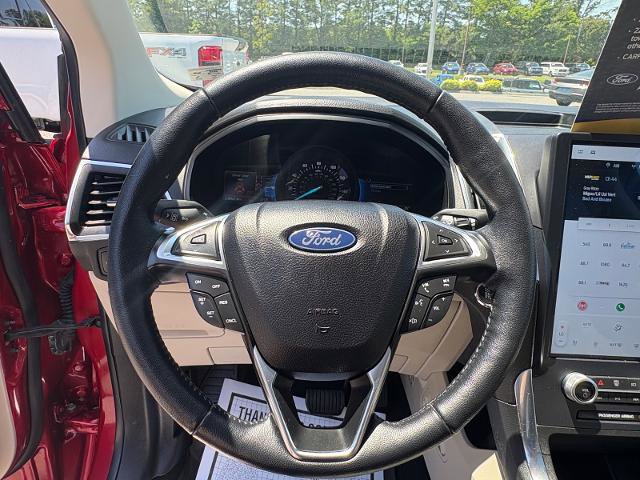 Certified 2022 Ford Edge Titanium AWD/4WD image 15