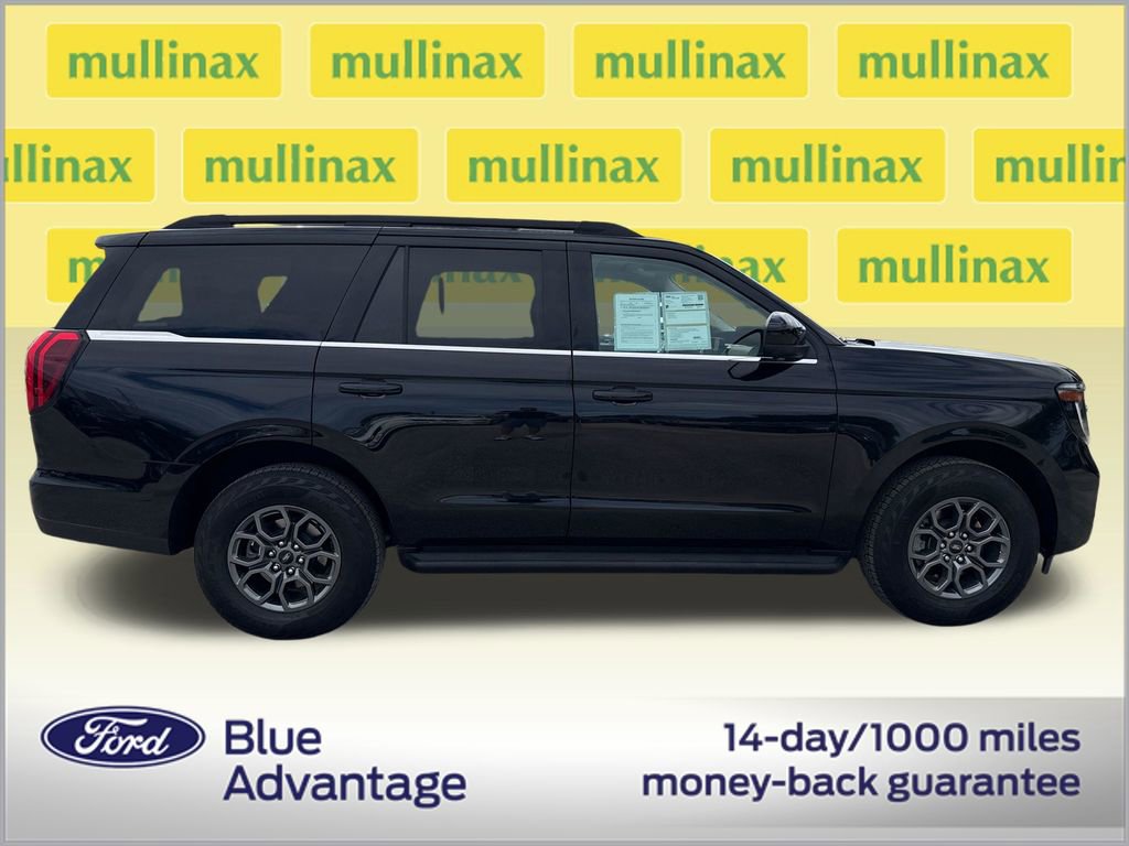 Certified 2025 Ford Expedition Active RWD image 2