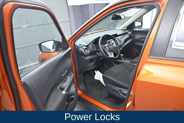 Used 2024 Nissan Kicks SV FWD image 16