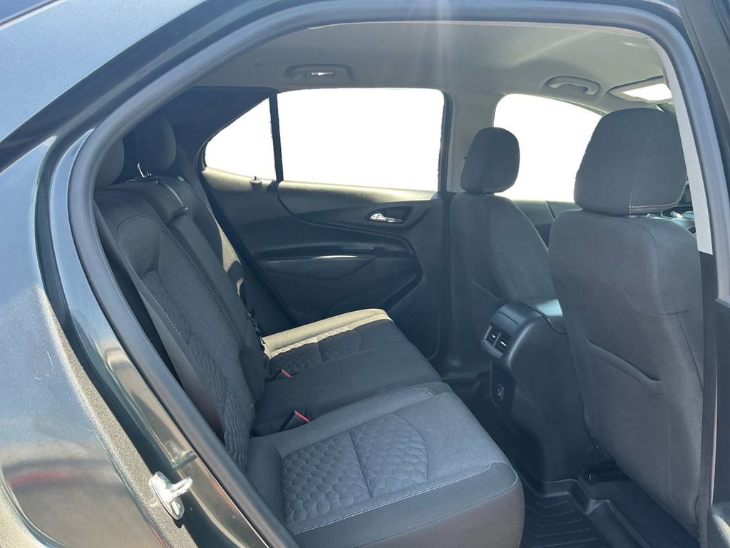 Used 2020 Chevrolet Equinox LT FWD image 23