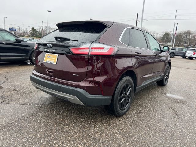 Certified 2023 Ford Edge SEL w/ Convenience Package AWD/4WD image 4