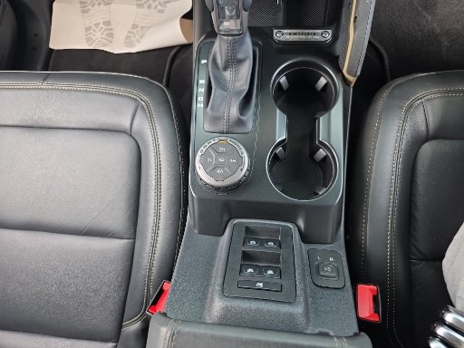 Certified 2025 Ford Bronco Badlands AWD/4WD image 19