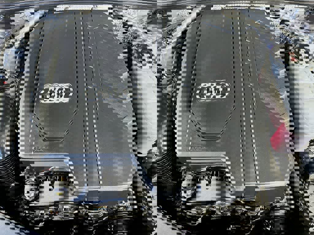 Used 2024 Audi A6 Premium Plus image 12