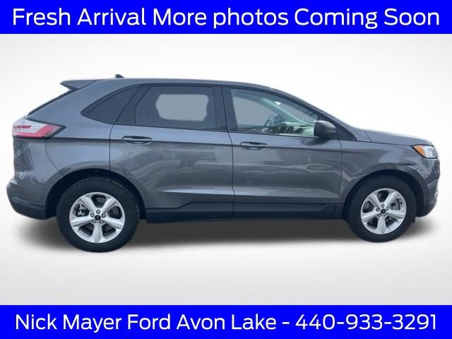 Certified 2024 Ford Edge SE image 8