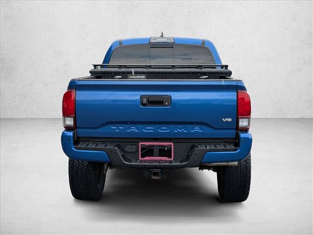 Used 2018 Toyota Tacoma TRD Sport w/ Technology Package AWD/4WD image 7