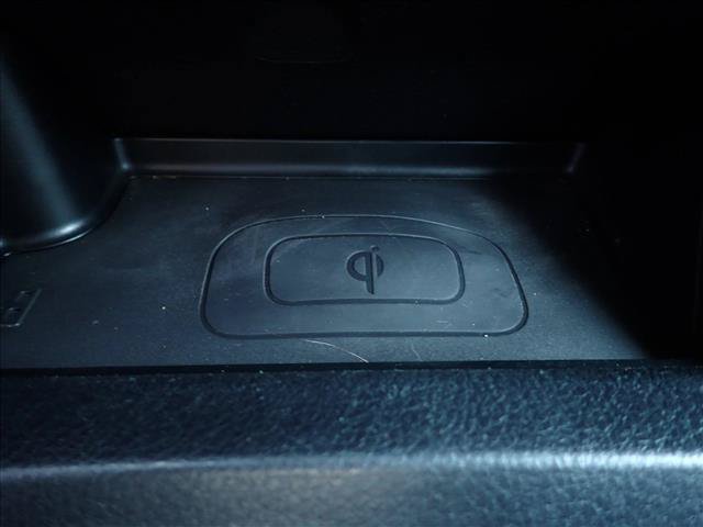Used 2019 Toyota Tacoma TRD Off-Road AWD/4WD image 17