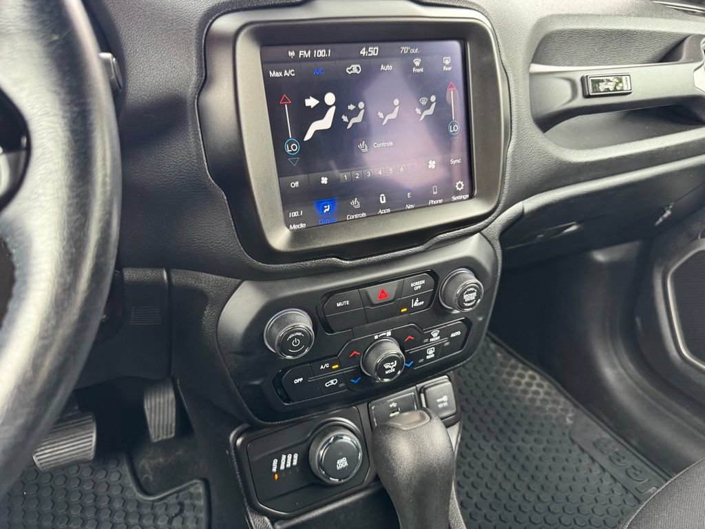 Used 2021 Jeep Renegade Latitude AWD/4WD image 30