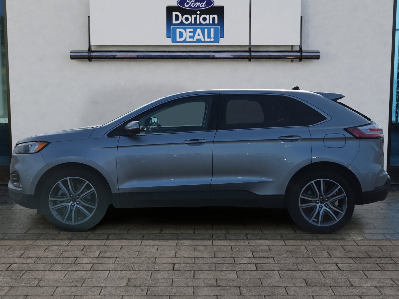 Certified 2023 Ford Edge Titanium w/ Class II Trailer Tow Package AWD/4WD image 6