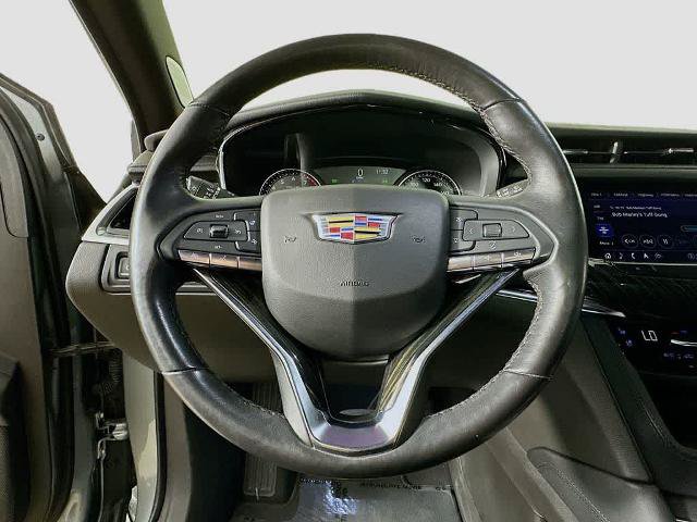 Used 2023 Cadillac XT6 Premium Luxury AWD/4WD image 16