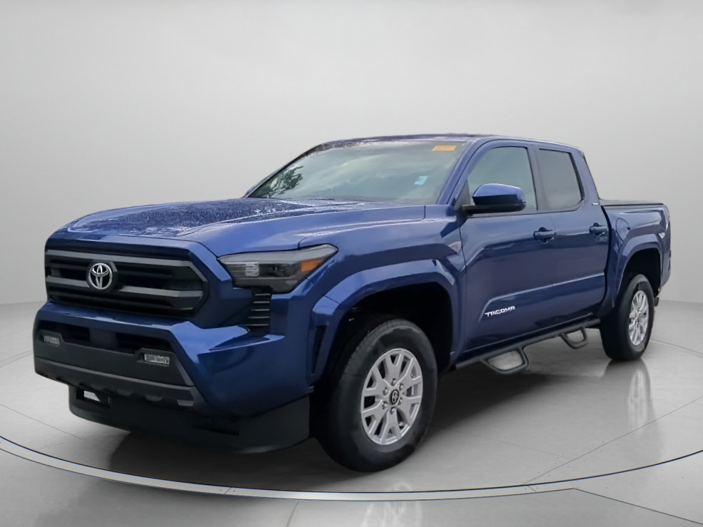 Used 2025 Toyota Tacoma SR5 RWD image 8