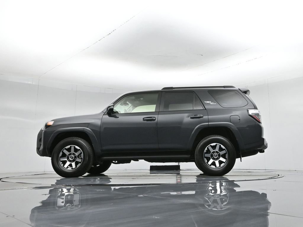 Used 2024 Toyota 4Runner TRD Off-Road Premium image 25