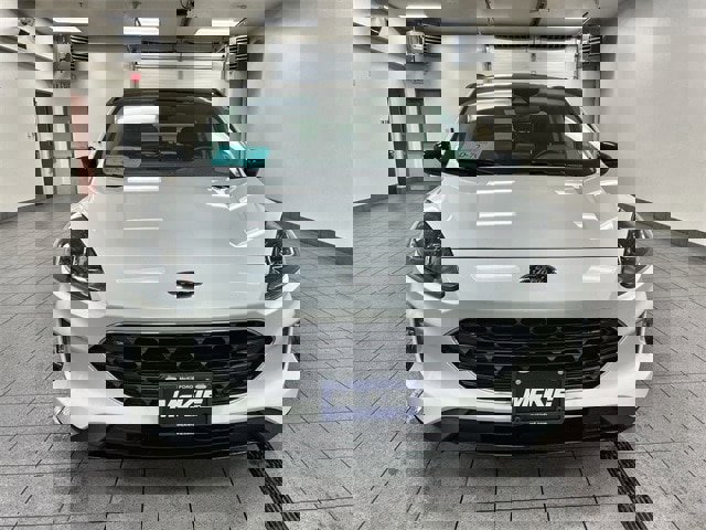 Certified 2022 Ford Escape SEL w/ SEL Stealth AWD Package image 3