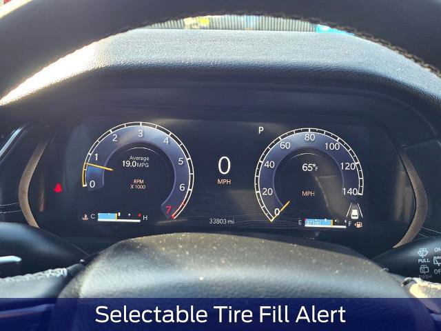 Used 2024 Jeep Grand Cherokee L Altitude AWD/4WD image 21