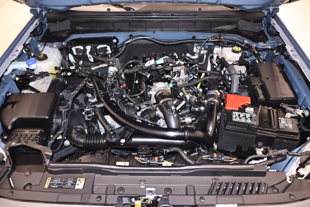 Certified 2025 Ford Bronco Badlands AWD/4WD image 43