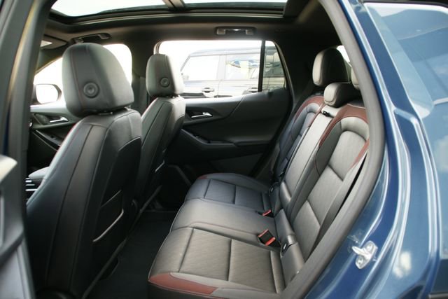 Used 2025 Chevrolet Equinox RS w/ Safety and Technology Package image 29