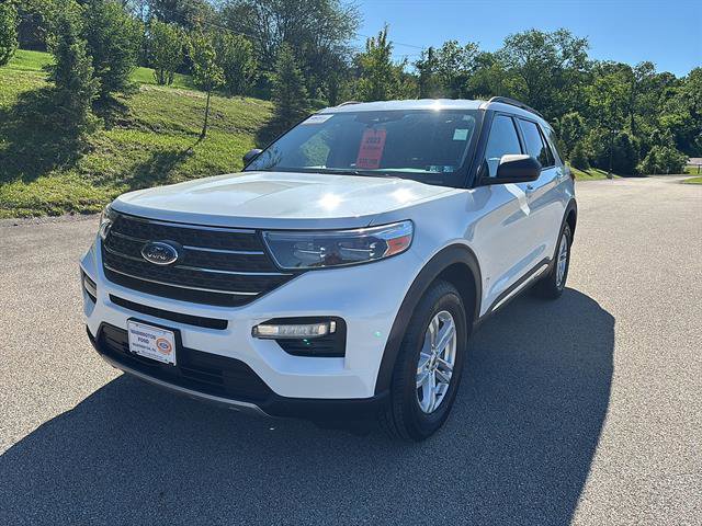 Certified 2023 Ford Explorer XLT w/ Equipment Group 202A AWD/4WD image 8