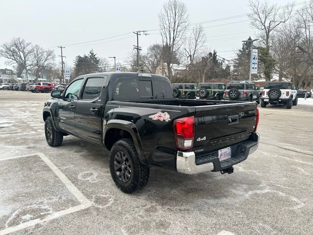 Used 2022 Toyota Tacoma SR5 image 8