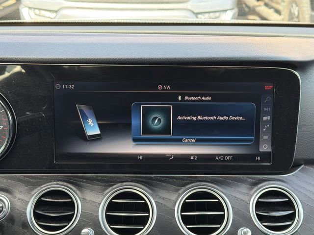 Used 2018 Mercedes-Benz E 400 4MATIC Sedan image 17