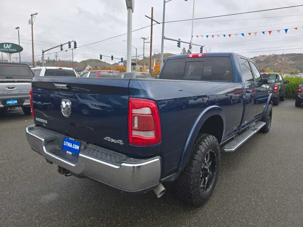 Used 2019 RAM 3500 Laramie w/ Chrome Appearance Group AWD/4WD image 5