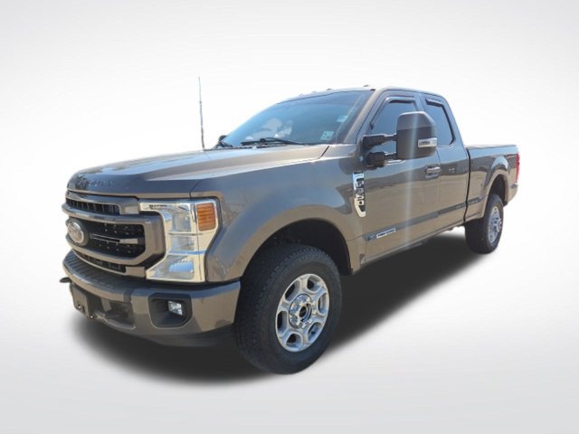 Certified 2022 Ford F350 Lariat AWD/4WD image 4