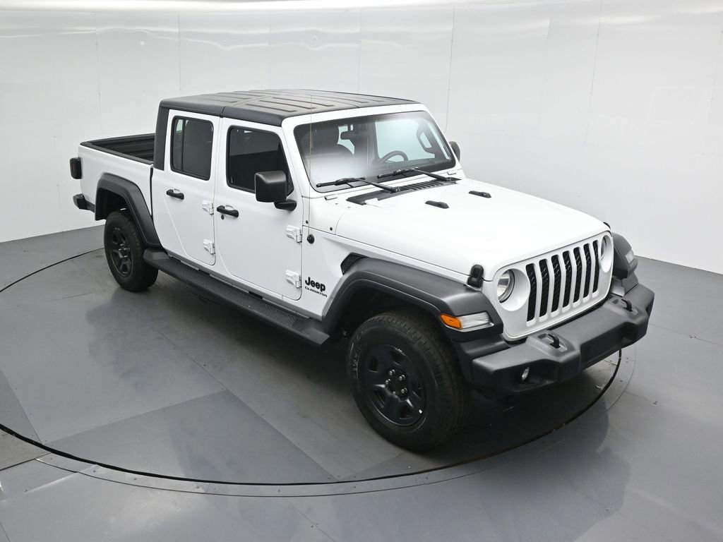 Used 2020 Jeep Gladiator Sport image 35