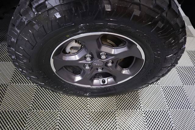 Used 2020 Jeep Gladiator Rubicon AWD/4WD image 39