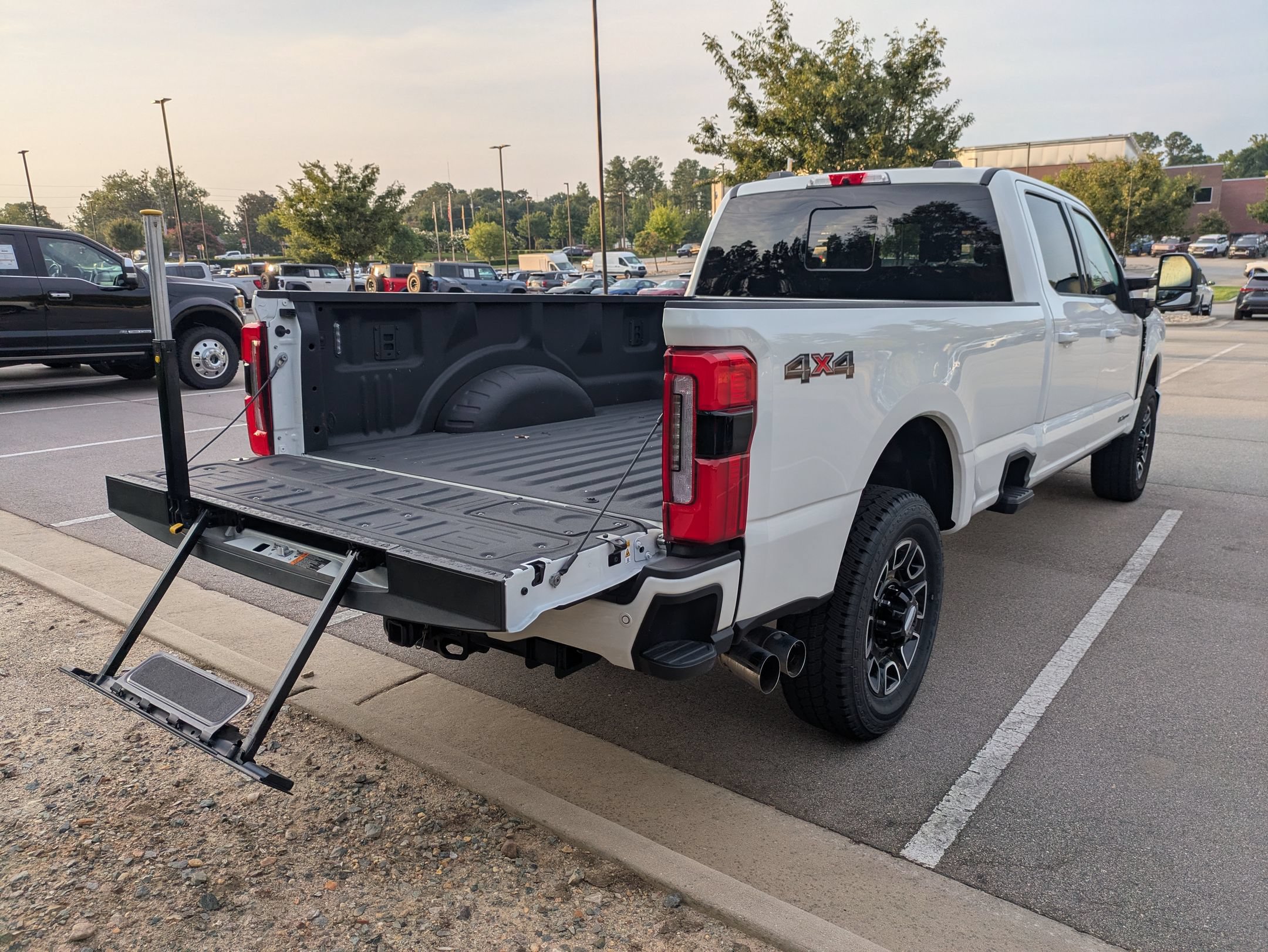 Certified 2025 Ford F250 Platinum AWD/4WD image 37