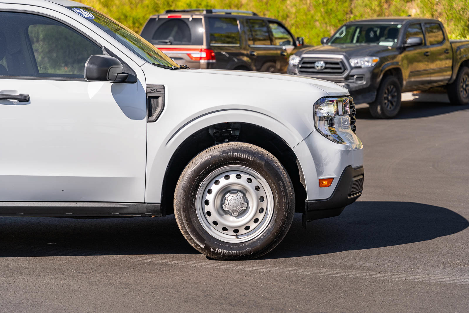Certified 2026 Ford Maverick XL FWD image 9