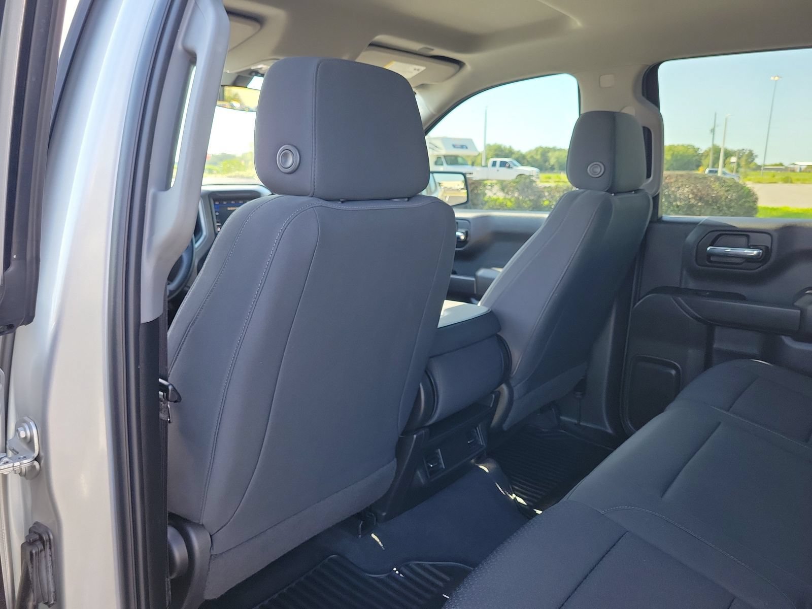 Used 2022 Chevrolet Silverado 1500 Custom AWD/4WD image 8