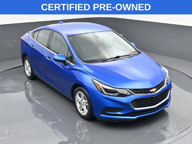 Used 2018 Chevrolet Cruze LT FWD image 17