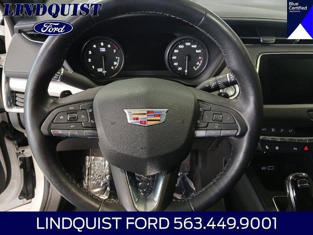 Used 2023 Cadillac XT4 Premium Luxury w/ Technology Package AWD/4WD image 14