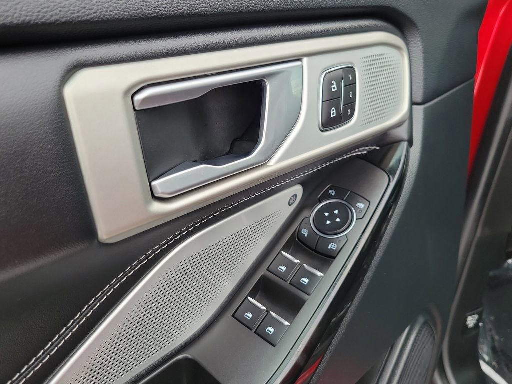 Certified 2023 Ford Explorer ST w/ Equipment Group 401A image 7