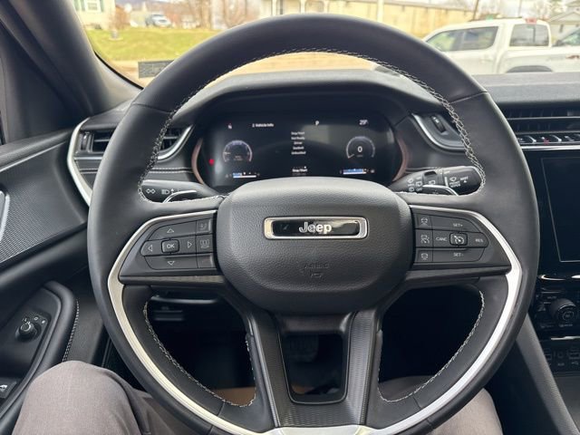 Used 2023 Jeep Grand Cherokee Altitude image 20