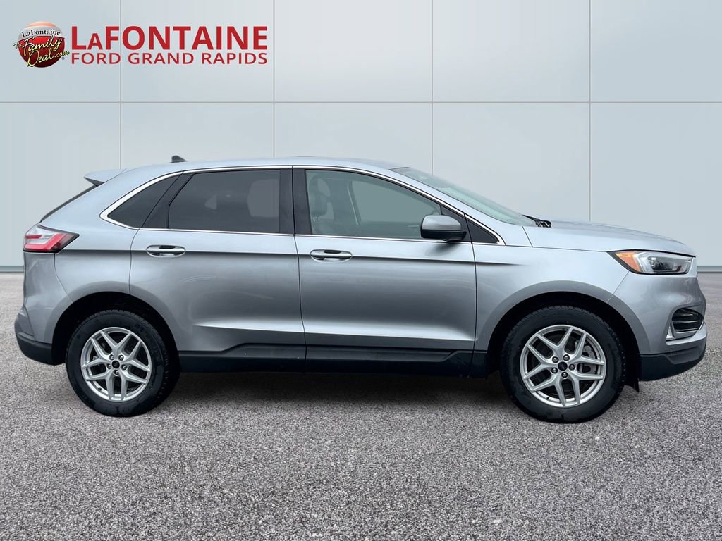 Certified 2023 Ford Edge SEL w/ Convenience Package AWD/4WD image 8