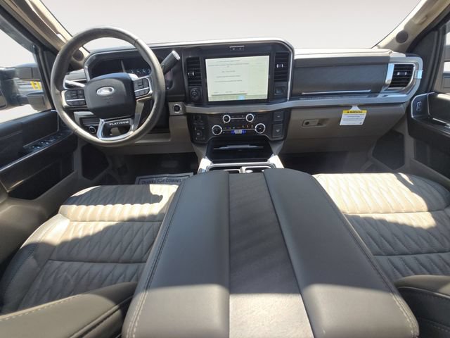 Certified 2025 Ford F350 Platinum w/ Platinum Plus Package AWD/4WD image 10