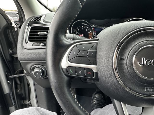 Used 2020 Jeep Compass Limited image 27