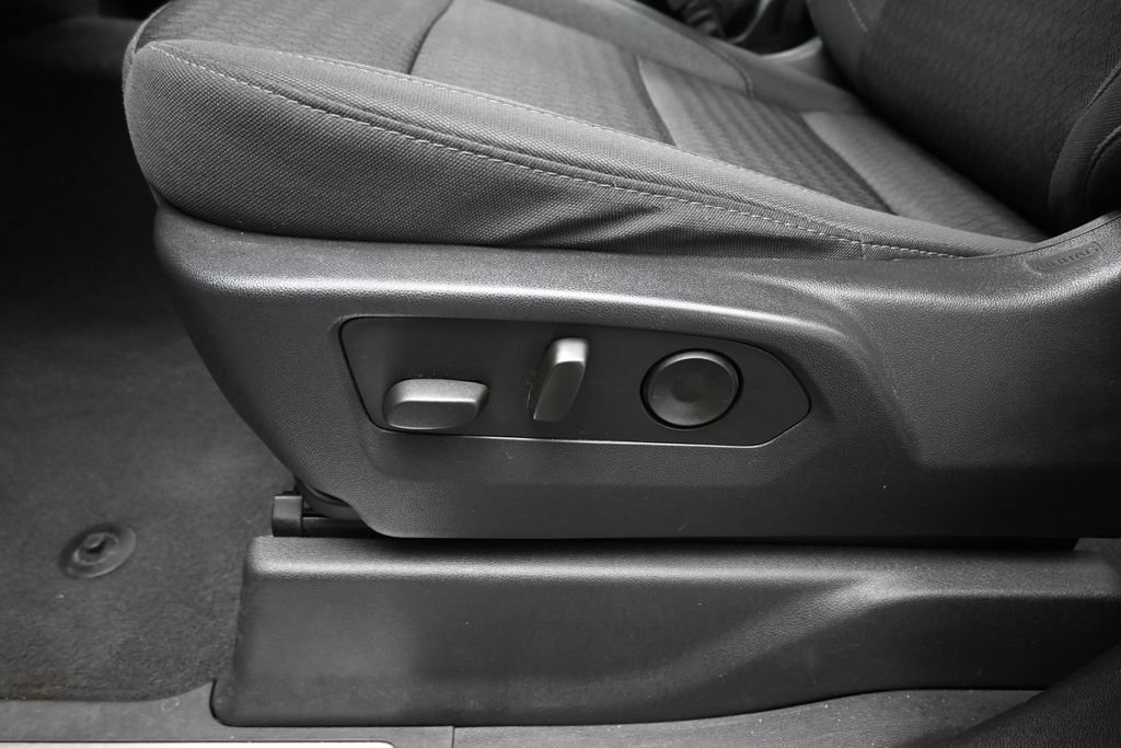 Used 2023 Chevrolet Silverado 1500 LT w/ LPO, Dark Essentials Package AWD/4WD image 11