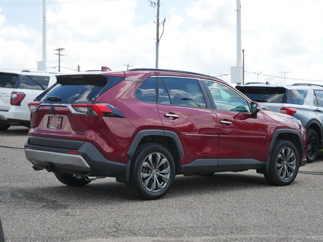 Used 2022 Toyota RAV4 Limited AWD/4WD image 10